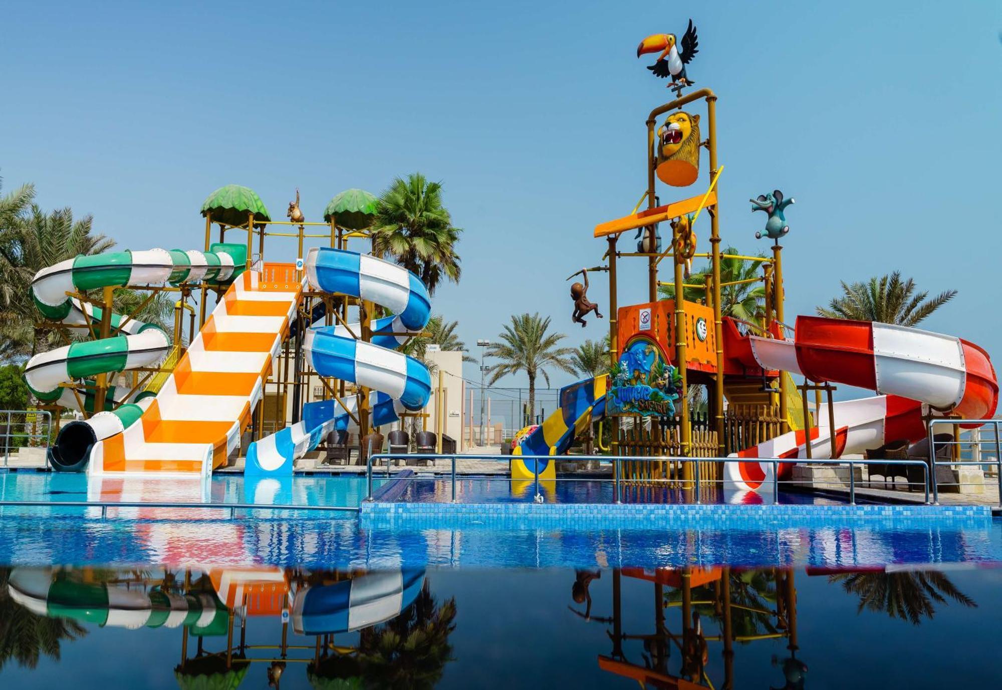 Radisson Blu Hotel & Resort, Сухар Экстерьер фото Aqua Park