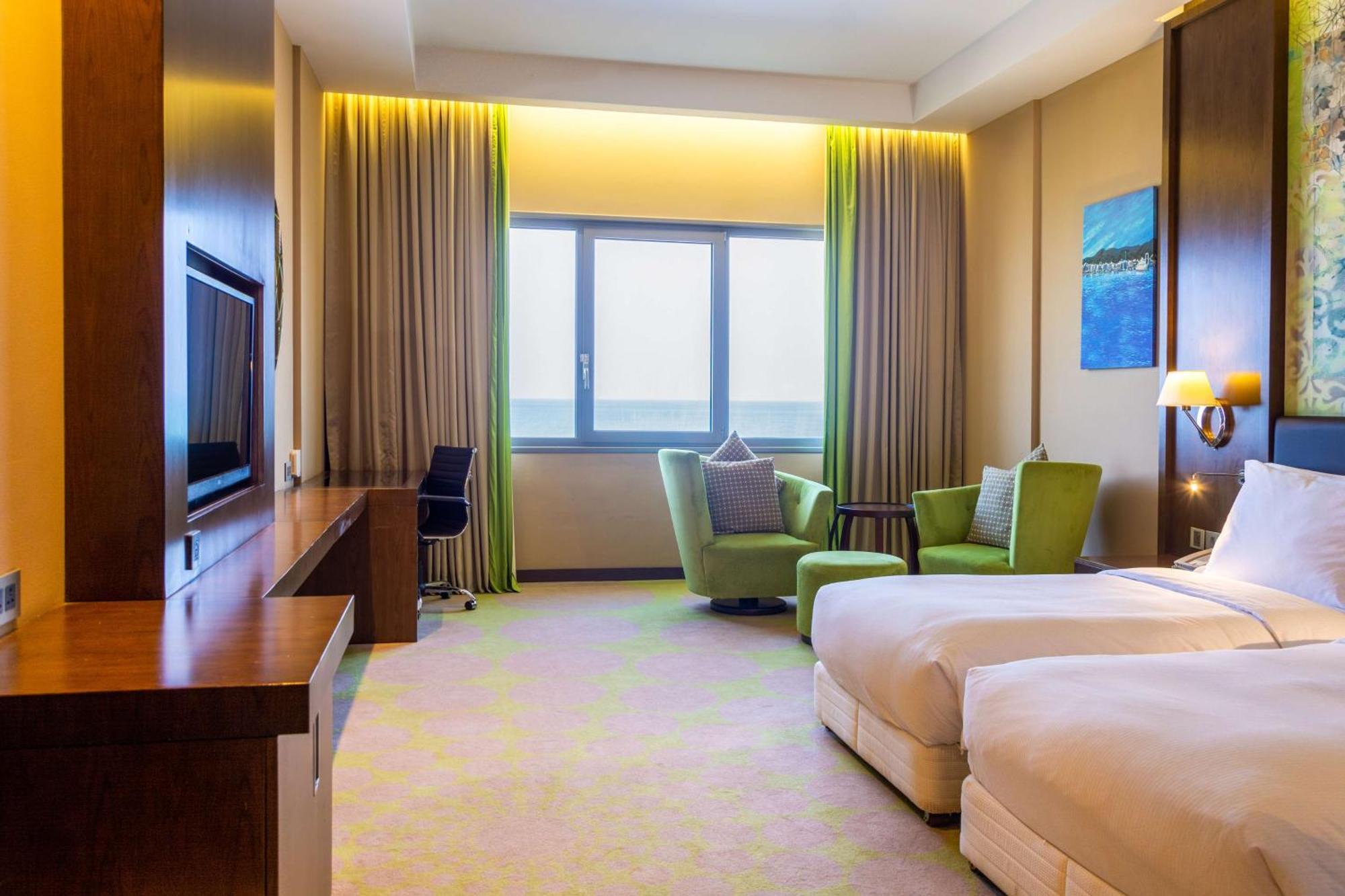 Radisson Blu Hotel & Resort, Сухар Экстерьер фото Deluxe room